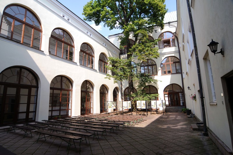 ZMĚNA: abonentní koncert „Klarinetové kvintety“ proběhne na nádvoří zámku Frýdek